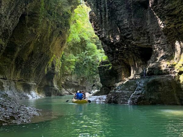 МАРТВИЛЬСКИЙ КАНЬОН + ПЕЩЕРА ПРОМЕТЕЯ + ТЕХУРСКИЕ ИСТОЧНИКИ